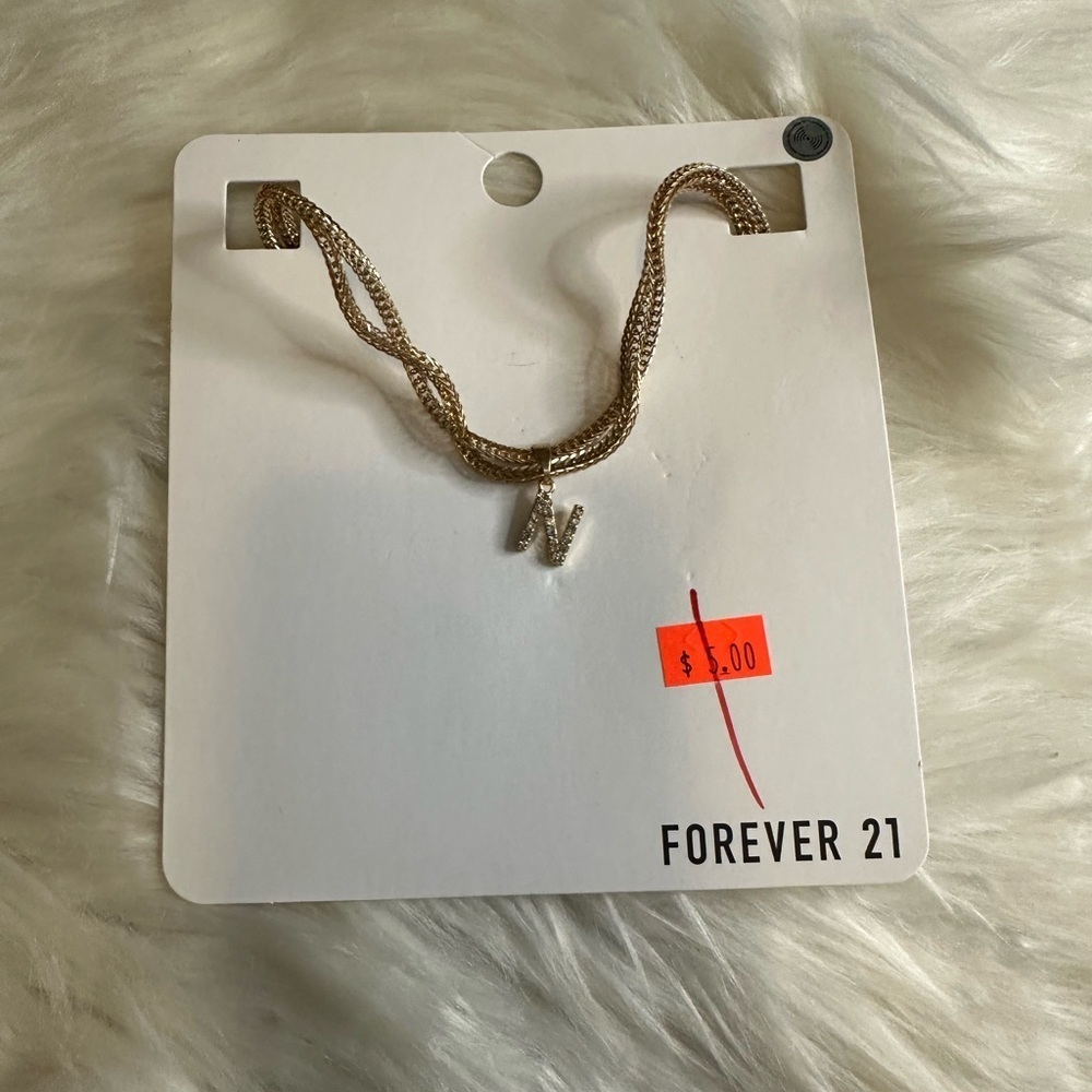 🩷5/$10 Forever 21 Gold 'N' Pendant Necklace